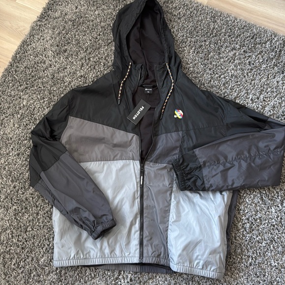 Peloton Mesh Sweatsuit - Picture 4 of 7